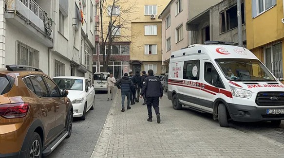 Tekirdağ’da yaşlı kadının acı sonu: İstiflediği giysi yığınlarının arasında ölü bulundu!